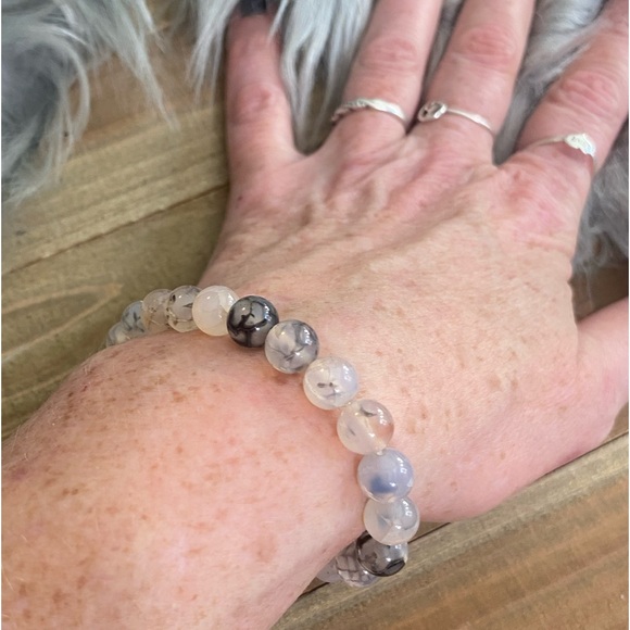 Dragon Vein Agate All Natural Crystal Stone Bracelet With Healing Properties - Picture 10 of 11
